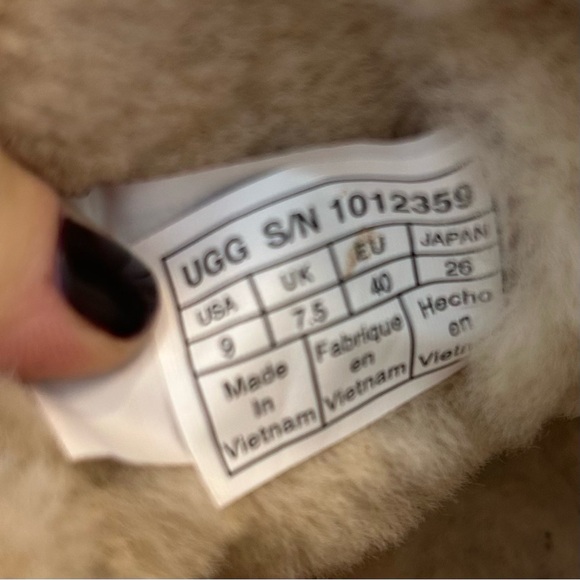 Ugg Quincy Desert Boot Bootie Lace Up Suede Shearling Cabincore Boho Tan Size 9 - Picture 9 of 10